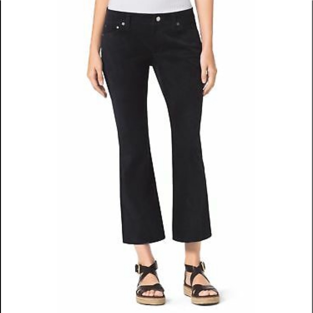 👖Navy Izzy Suede Cropped Michael Kors Pants 👖